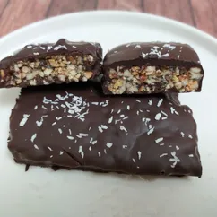 Ореховые батончики с маком и мёдом