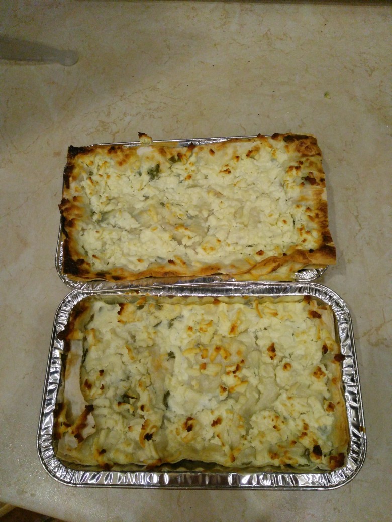Лаваш с зеленью и брынзой