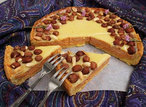 Тыквенный тарт с молочным соусом