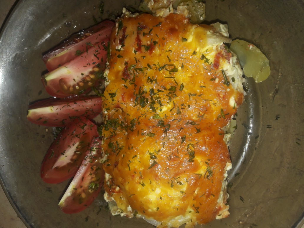 Картофель с мясом под сырной шубой
