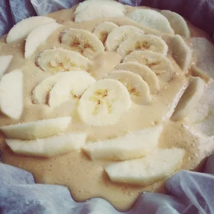 Пирог с яблоком и бананом