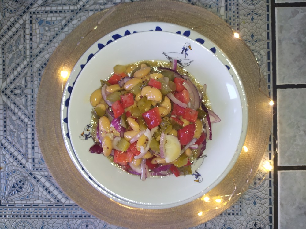 Салат с фасолью "Зимний"