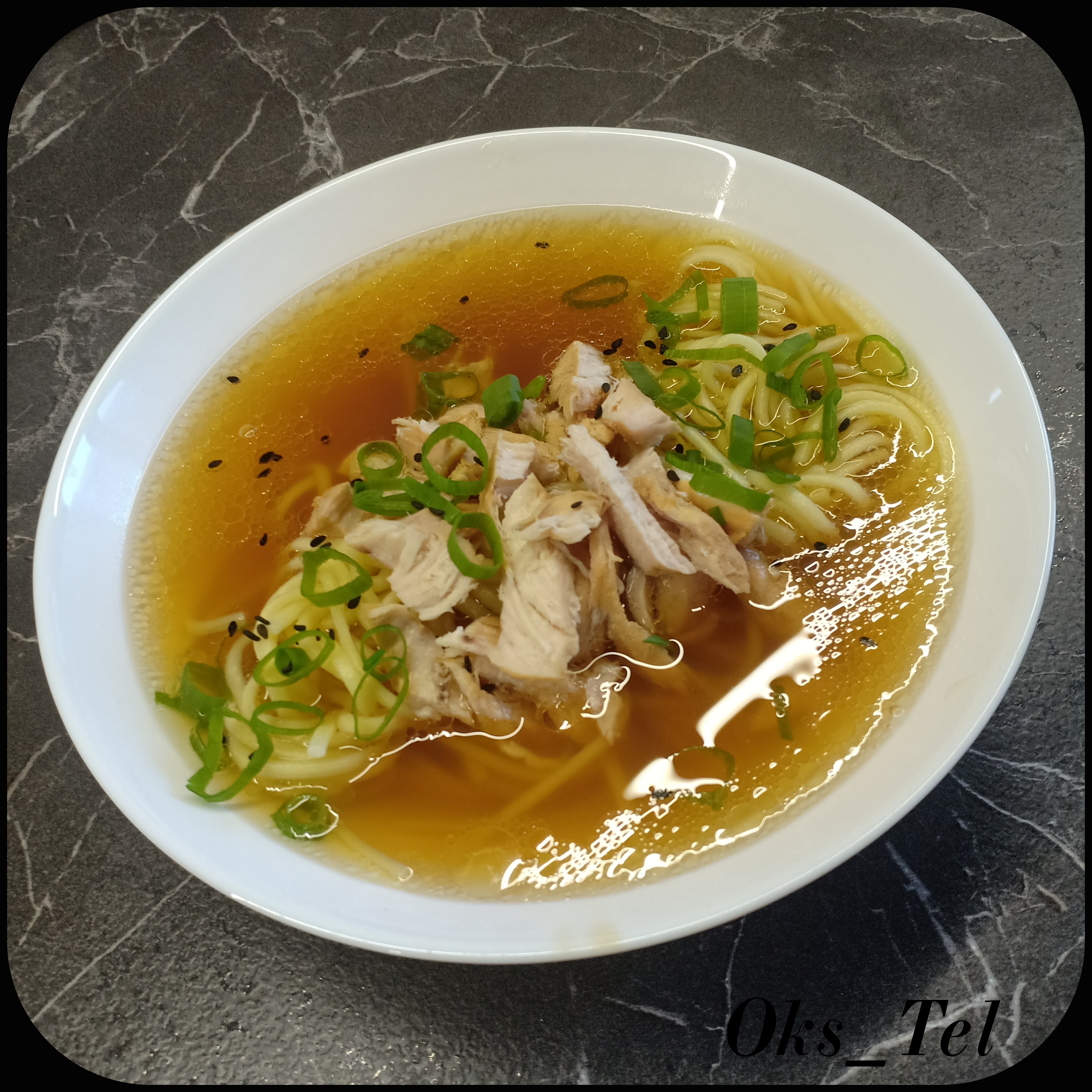 Куриный суп в азиатском стиле