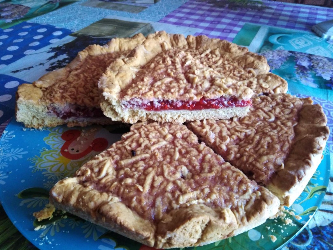 Кудрявый (тертый) пирог