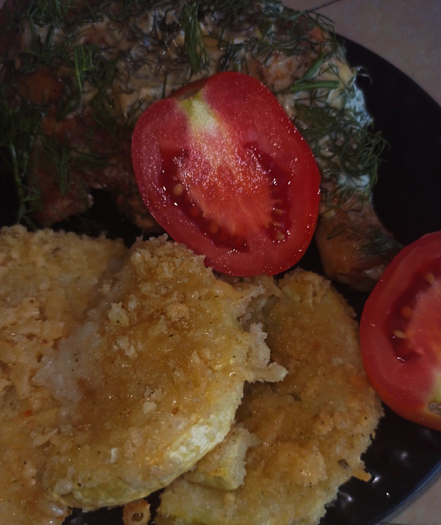 Цыганская курочка с кабачками в сыре