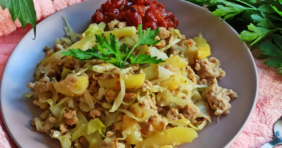 Жареная картошка с капустой и фаршем 199 ккал рецепт с фото пошаговый от Светлана Лыжина / Амбассадор - Овкусе.ру