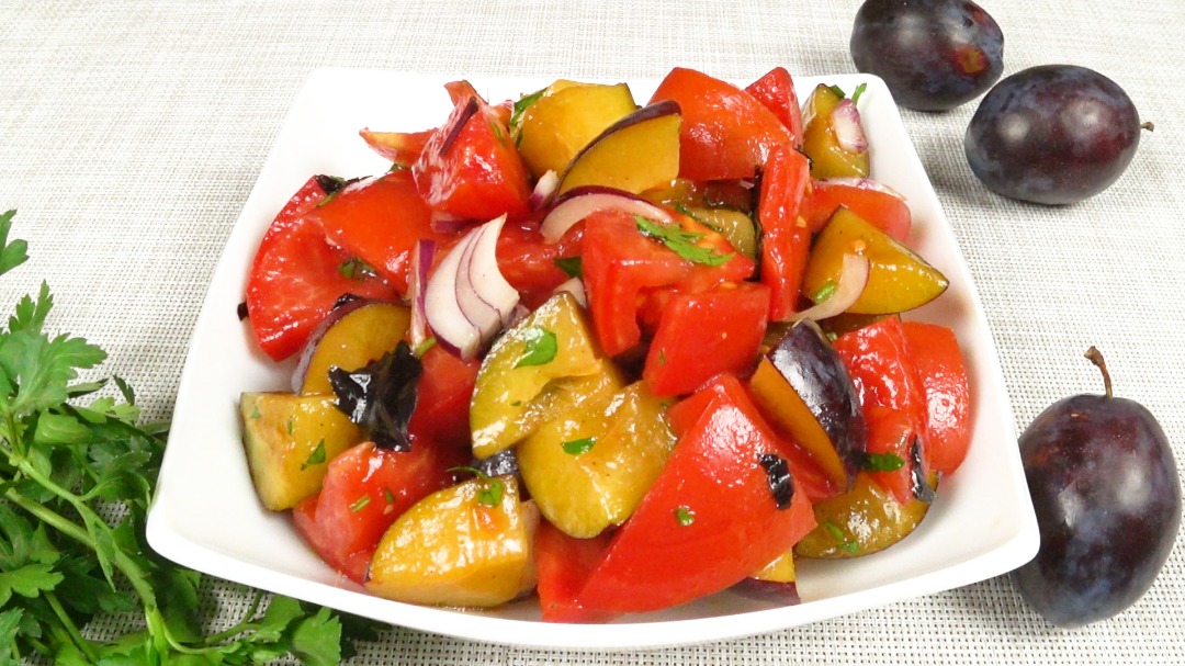 Простой и вкусный салат. Оригинальное сочетание продуктов | Simple and delicious salad