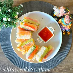 Спринг-роллы с овощами и креветками