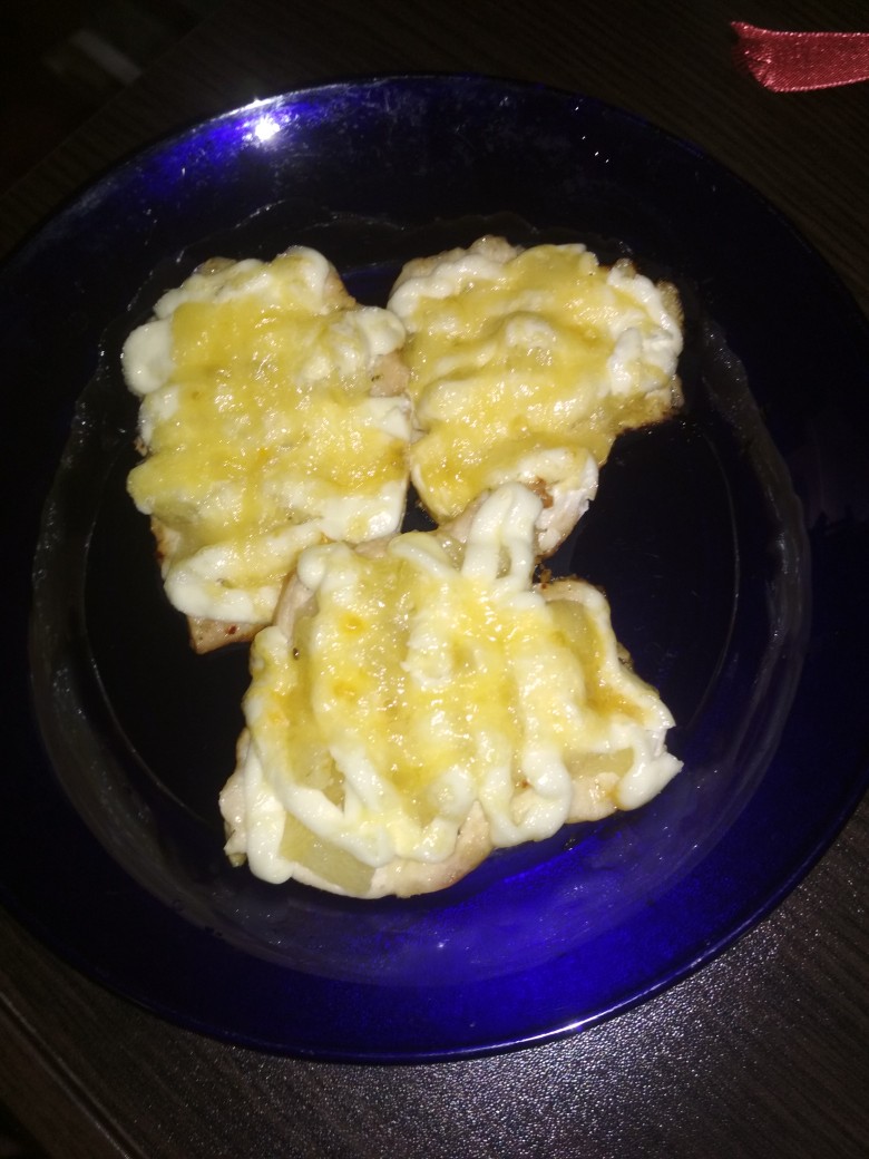Мясо с ананасом