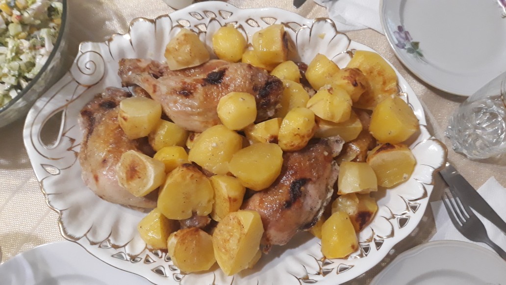 Окорочка с картофелем