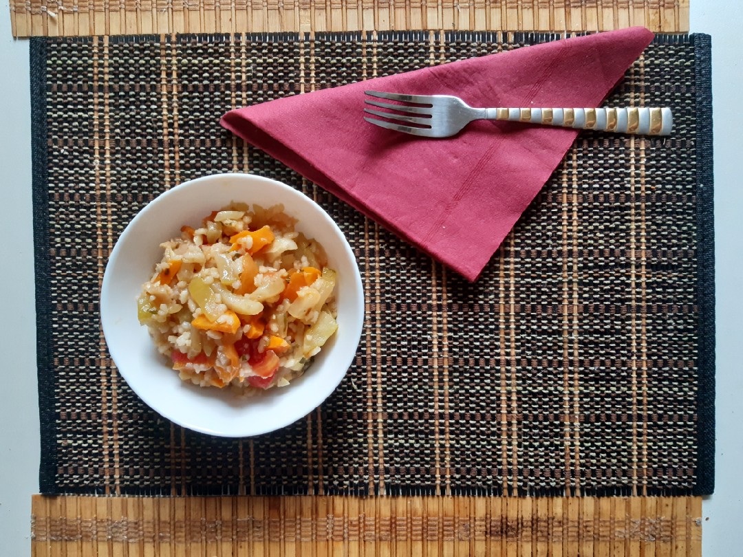 Кабачки с рисом и кинзой