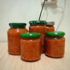 Салатная аджика🌶️🍅