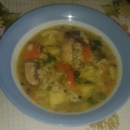 Рыбный суп из консервированной сайры