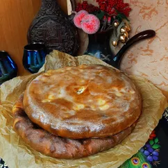 Осетинские пироги (с курицей и с картошкой)