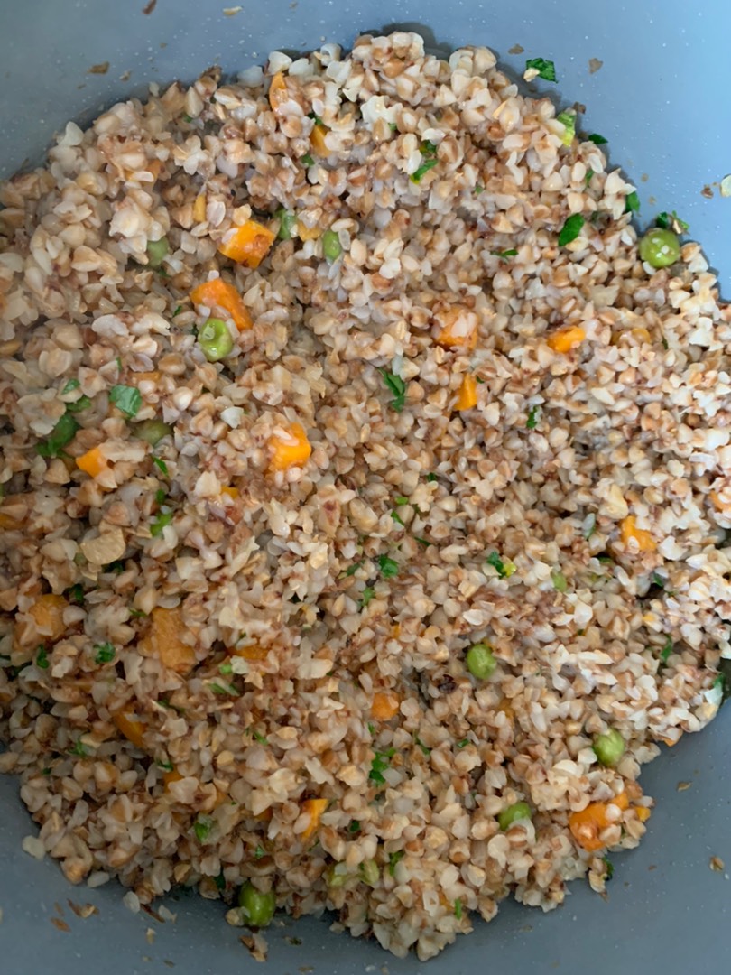 Гречка с овощной смесью