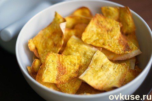Чипсы из лаваша с сыром