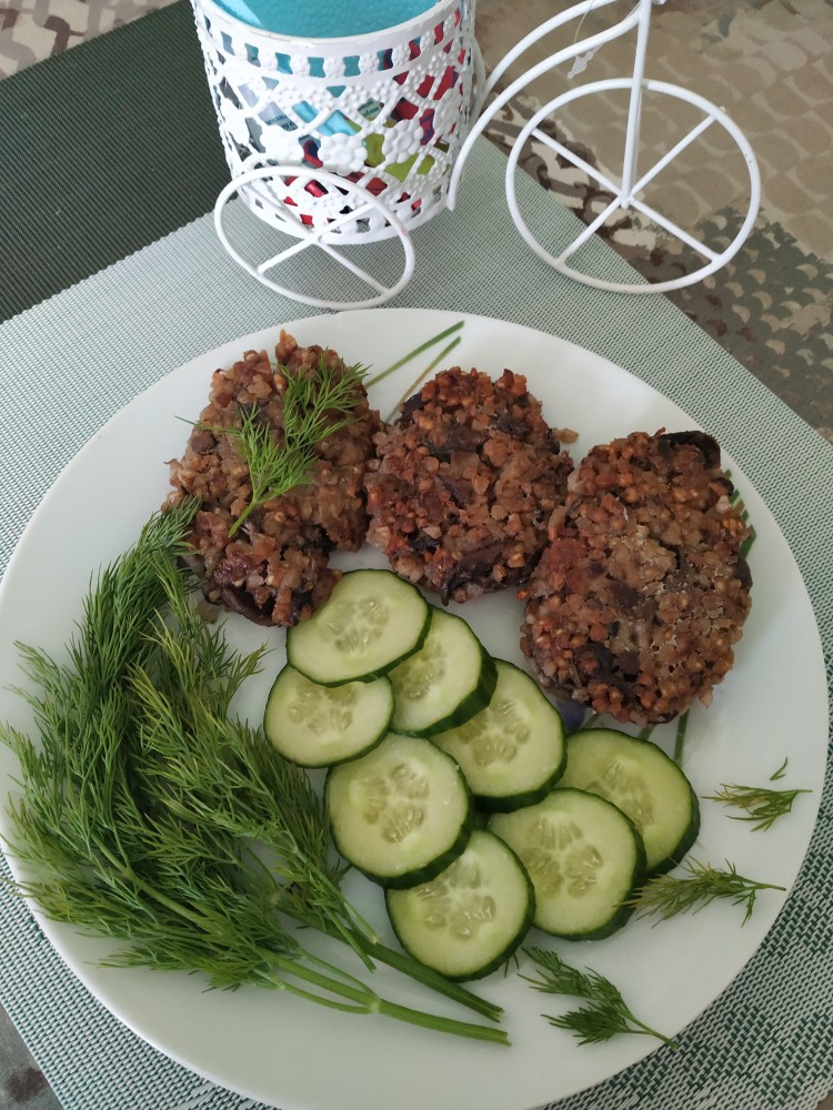 Котлеты с грибами в духовке