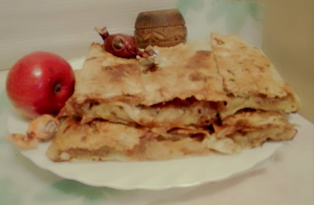 Яблочный пирог из лаваша