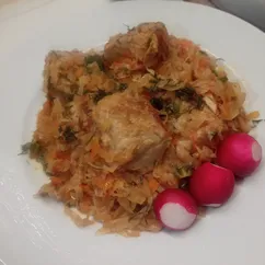 Капуста тушёная с мясом
