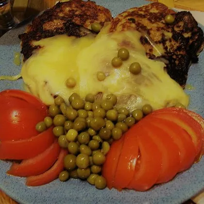 Картофельные зразы с мясом и грибами
