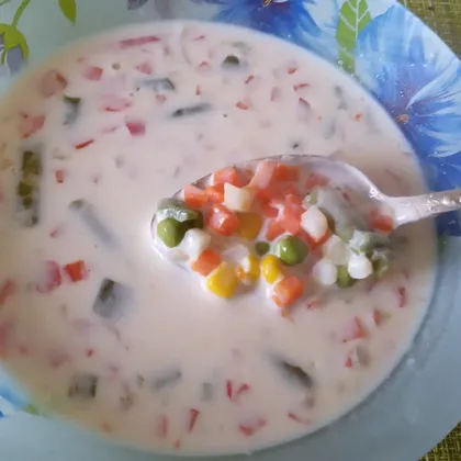 Овощной суп с плавлеными сырочками