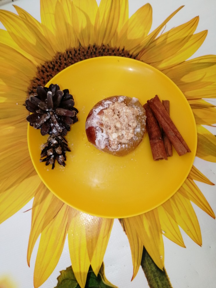 Яблоко запечённое с творогом 🍯 и корицей