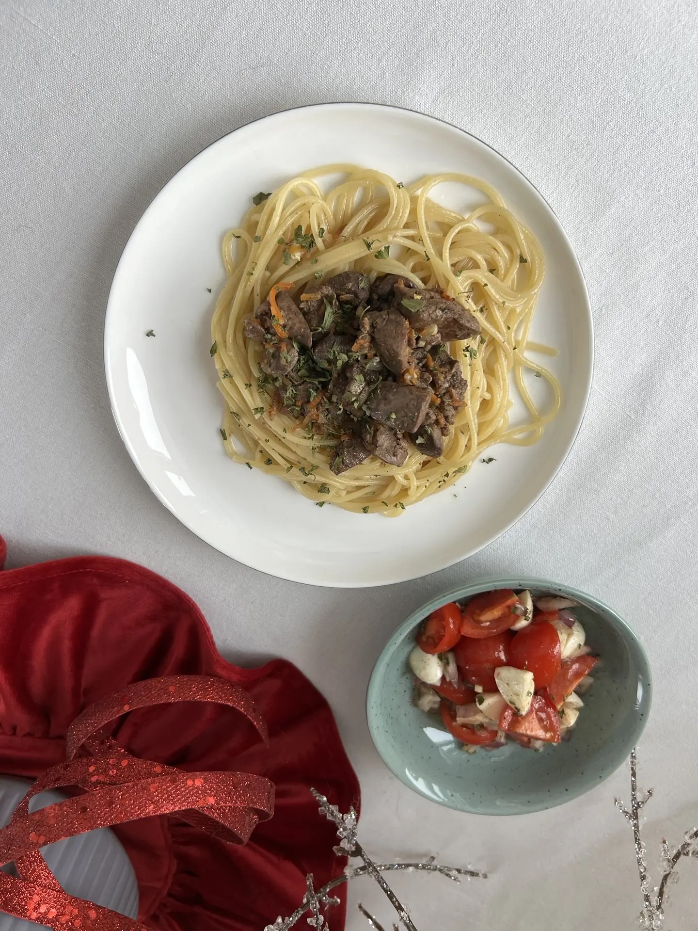 Куриная печень тушеная