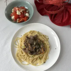 Куриная печень тушеная