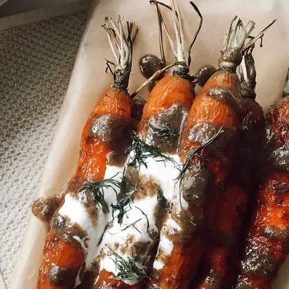 Печеная морковь с соусом из грецких орехов и шалфея🥕🥕🥕