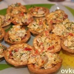 Тарталетки с копченой курицей