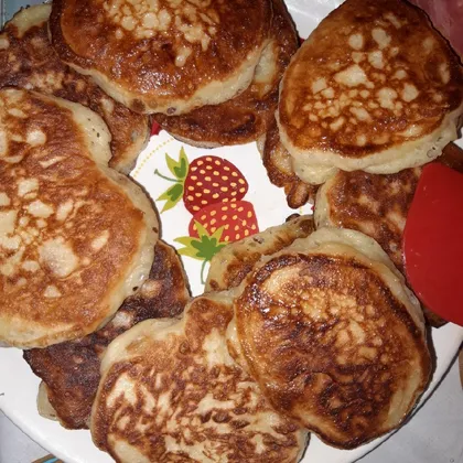 Пышные оладушки с изюмом 🥞