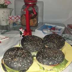 Black бургер с куриным филе 🍔