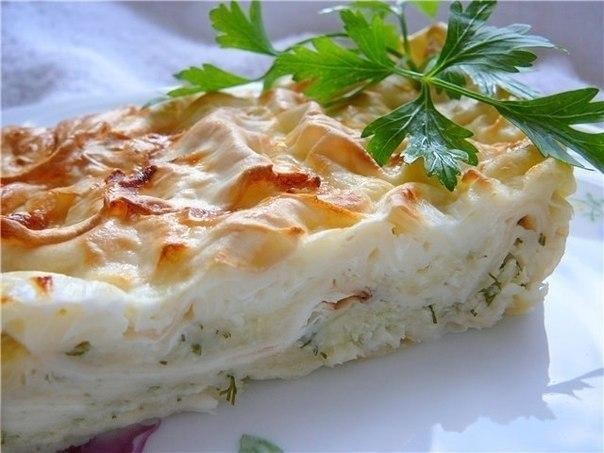 Пирог из лаваша с сыром, творогом и яйцами в духовке