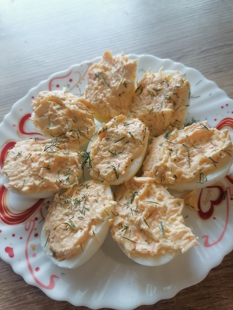 Фаршированные яйца