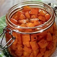 Соленая морковь
