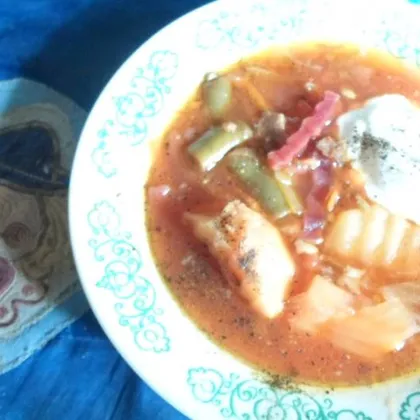 Суп по-украински с колбасой(борщ)