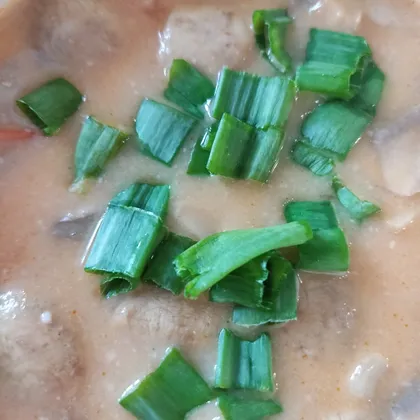 Сырный суп с грибами и креветками