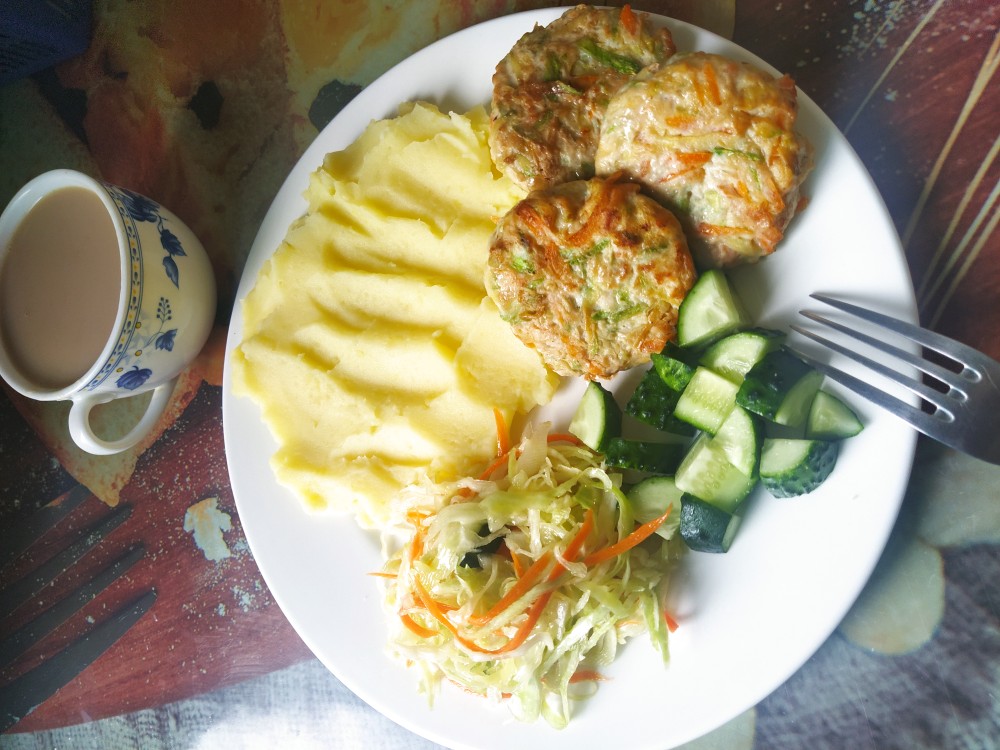 🌿ПП котлеты из курицы с кабачком