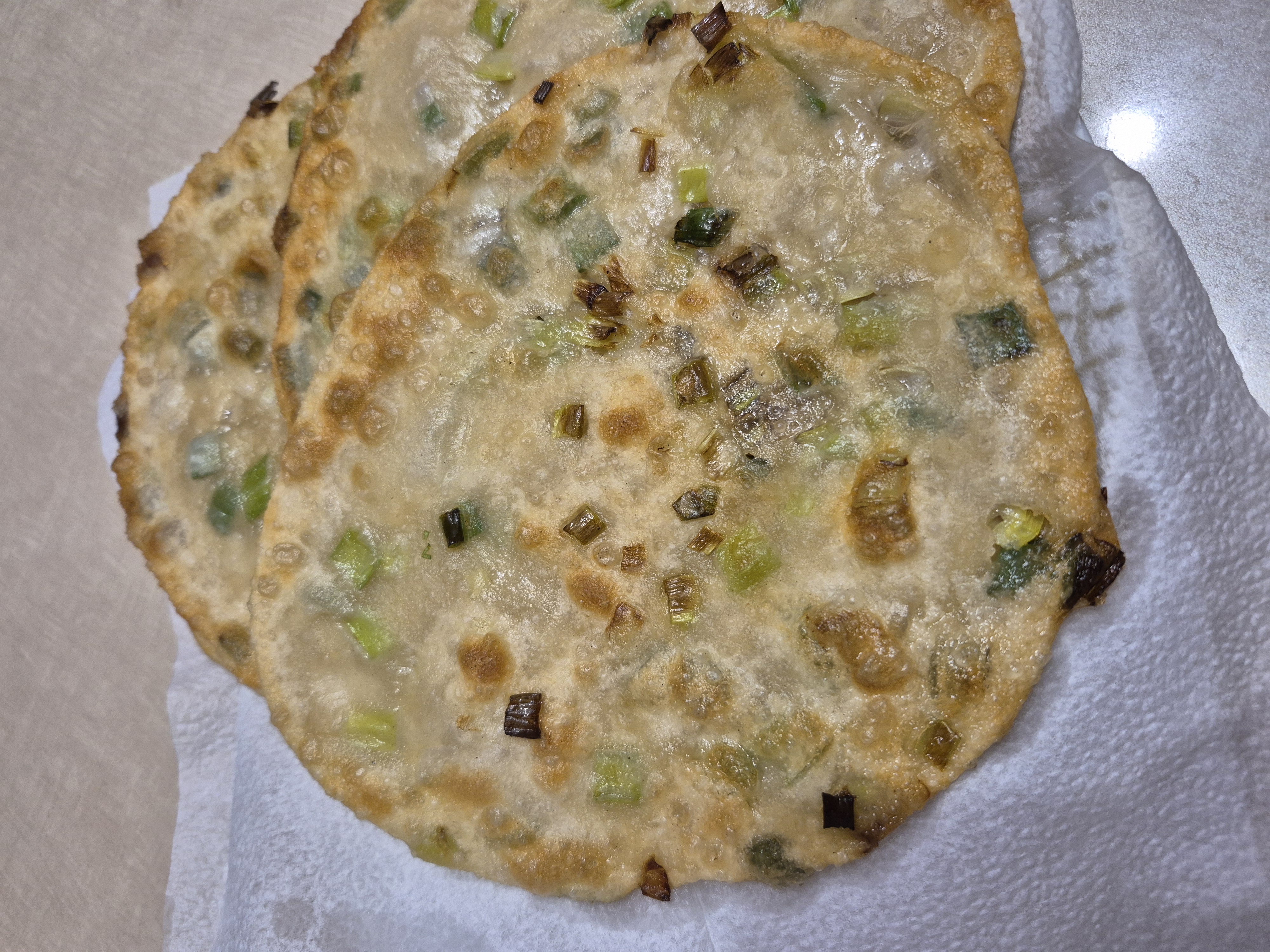 Луковые лепешки