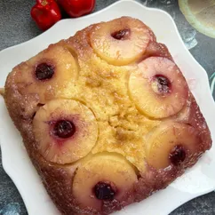 ТАРТАТЕН С АНАНАСАМИ 
PINEAPPLE UPSIDE-DOWN CAKE