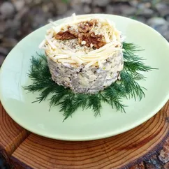 Салат с куриными сердечками