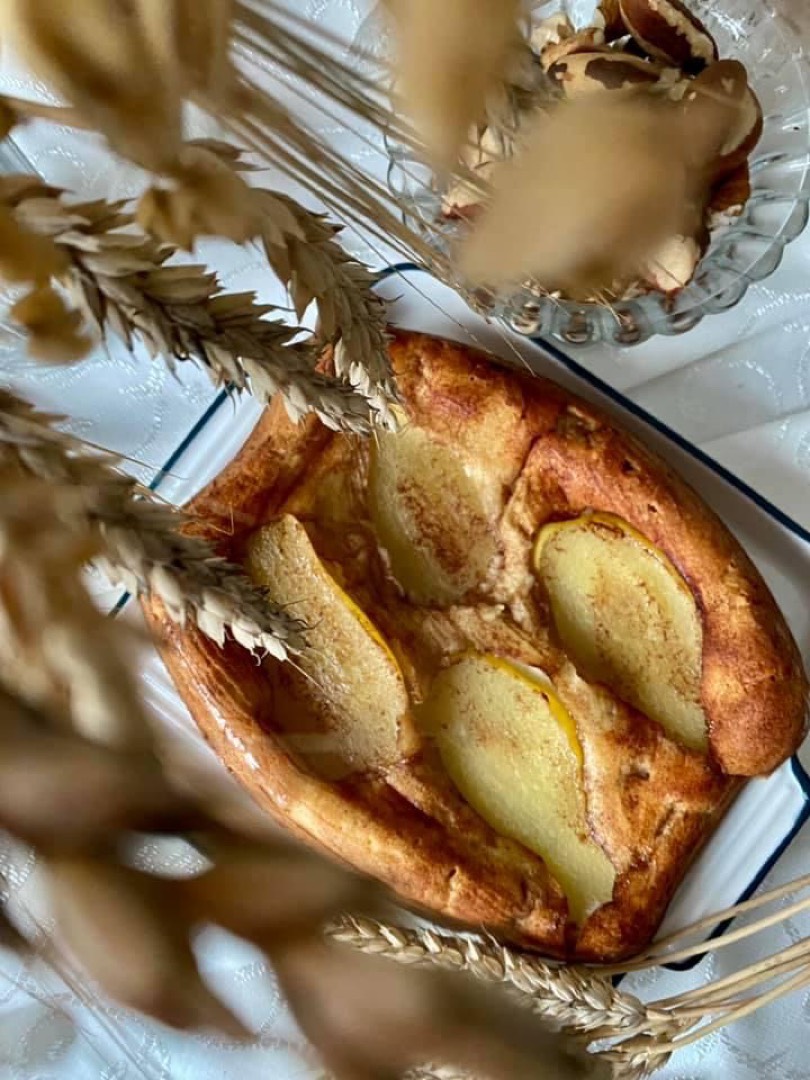 Шарлотка с грушей 🍐