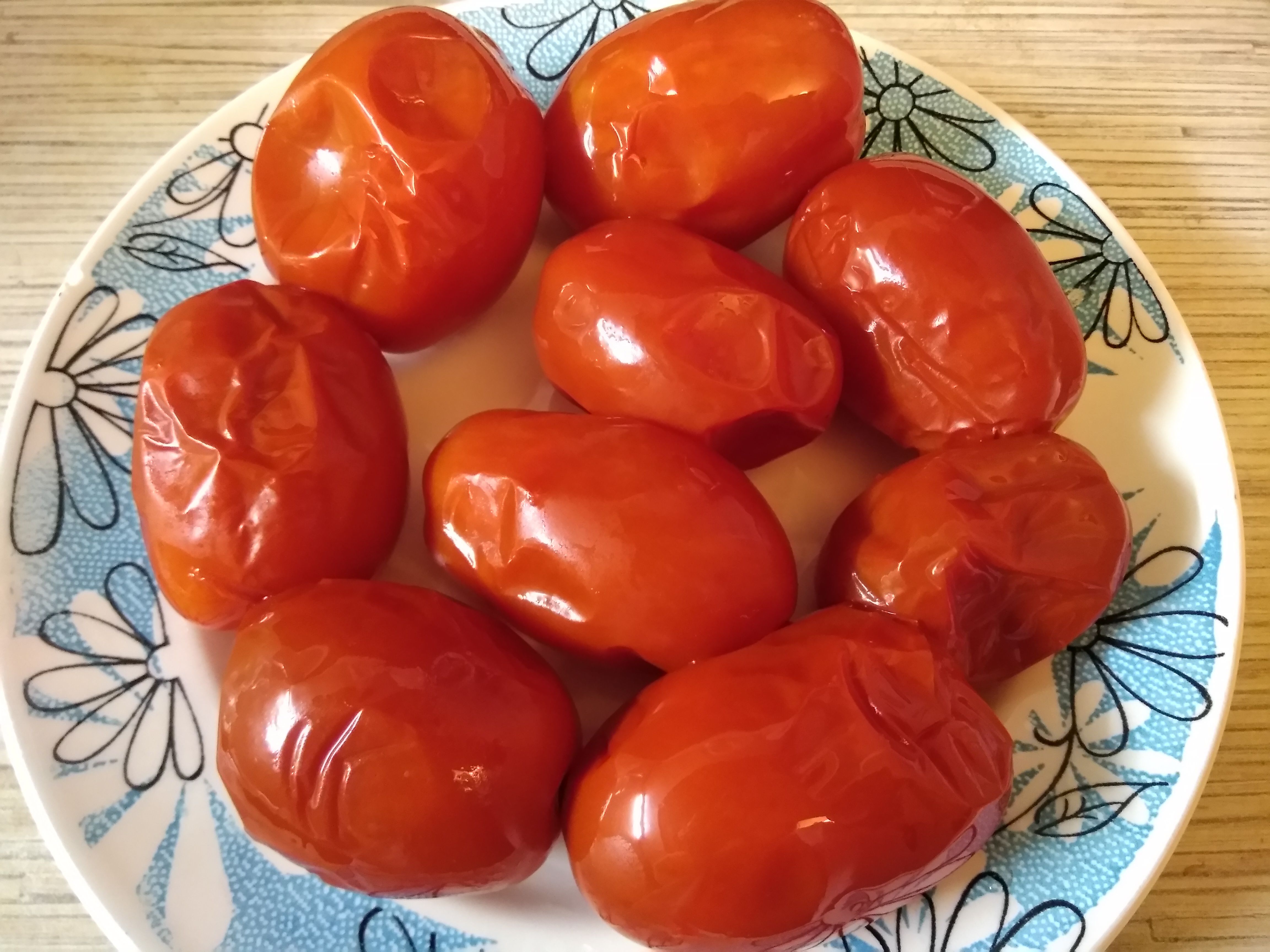 Соленые помидоры