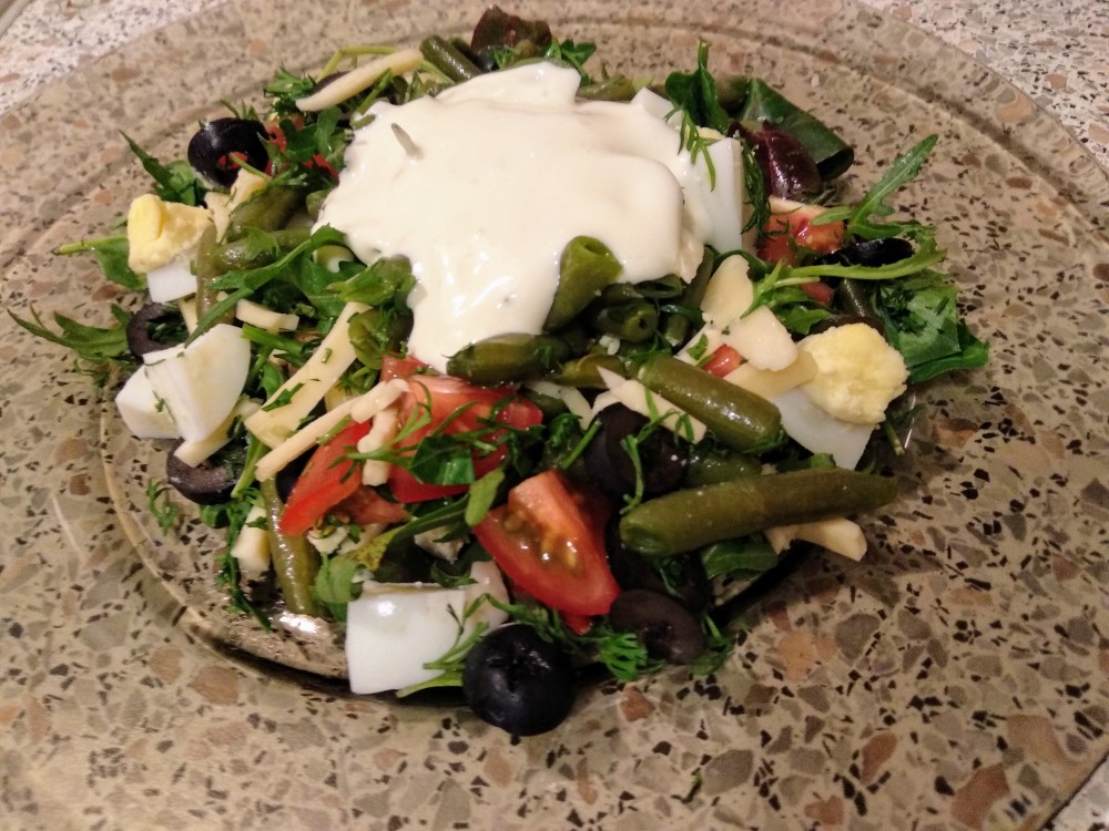Салат со стручковой фасолью и овощами