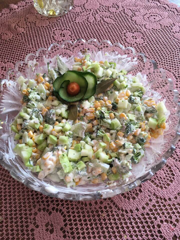 Салат из брокколи