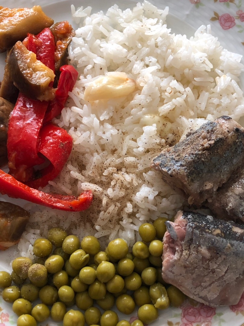 Рис, тушеный с рыбой - пошаговый рецепт с фото / Вторые блюда / Пошаговые рецепты с фото