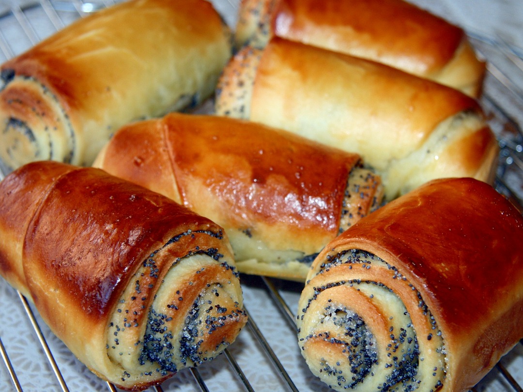 Маковые рулетики