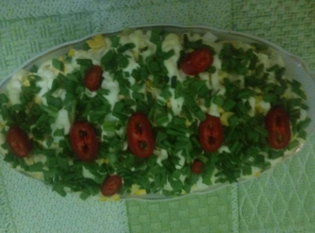 Салат из копчёной курицы с черносливом