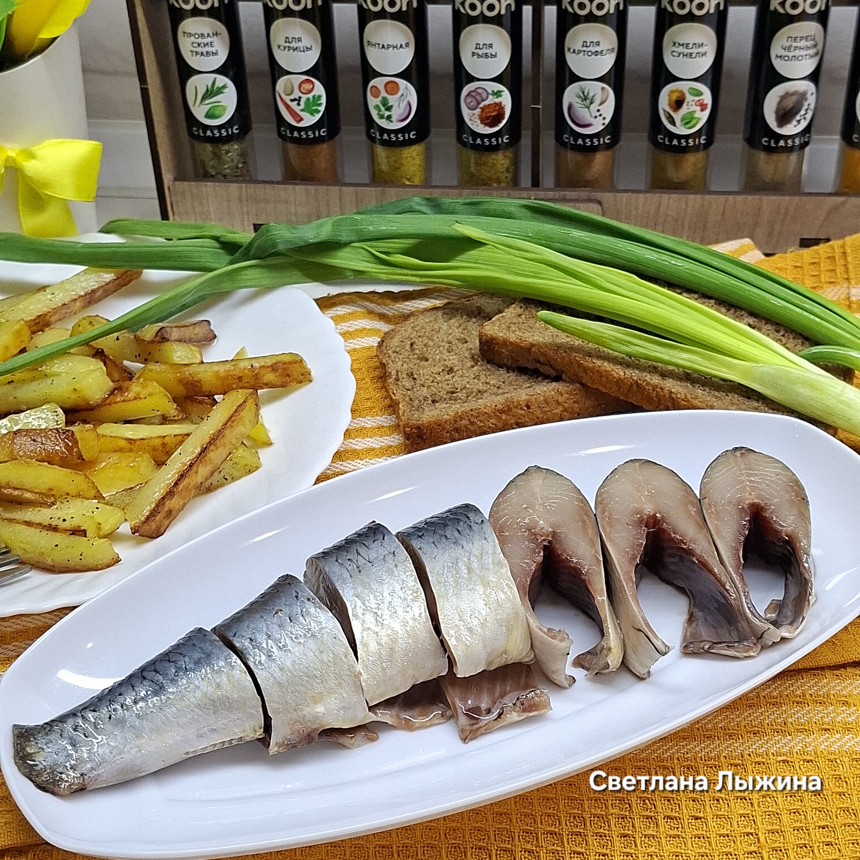 Сельдь пряного посола 