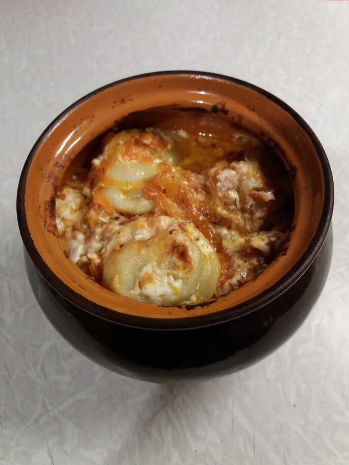 Пельмени в горшочке